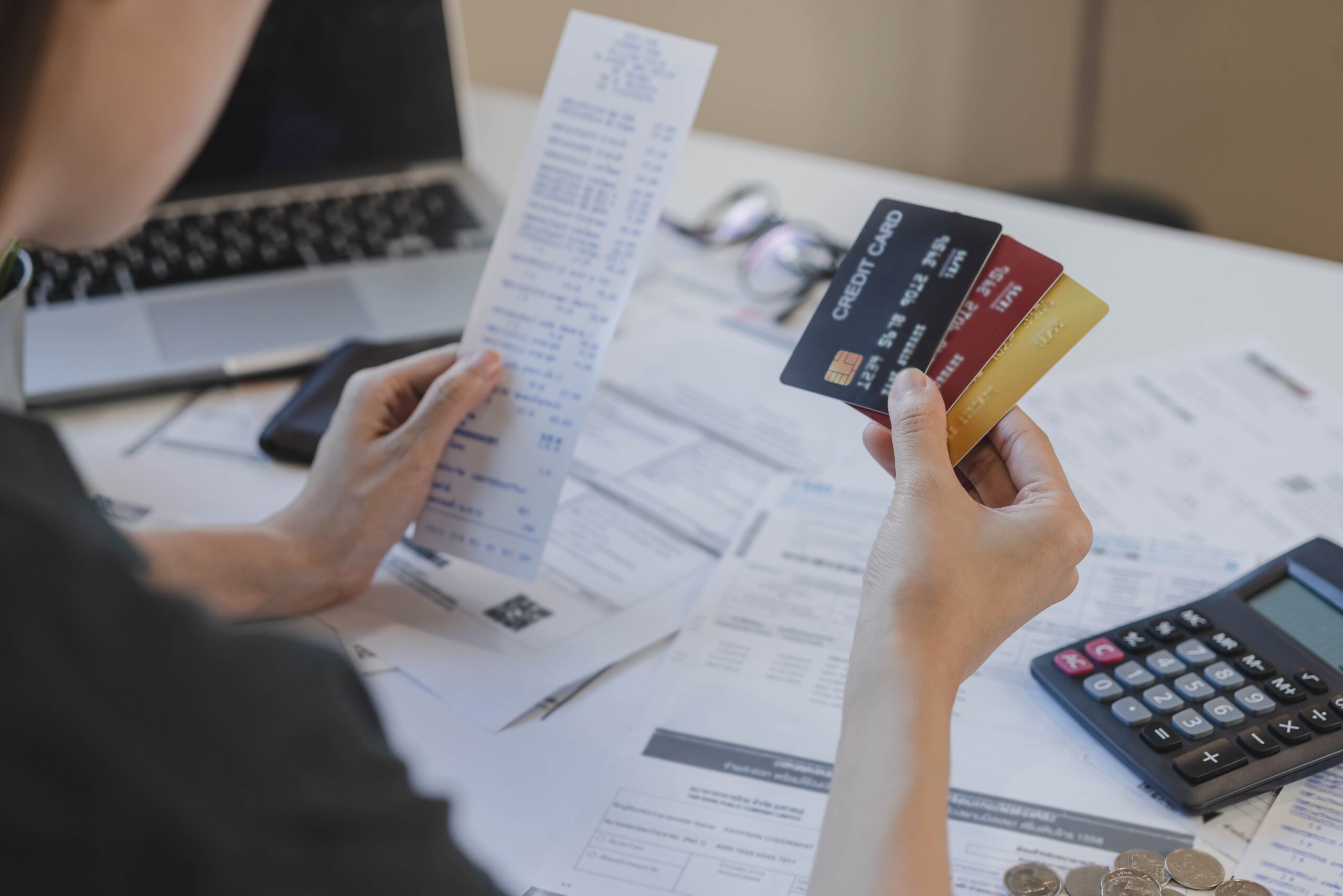 Visual of credit cards and receipts symbolizing compulsive buying disorder